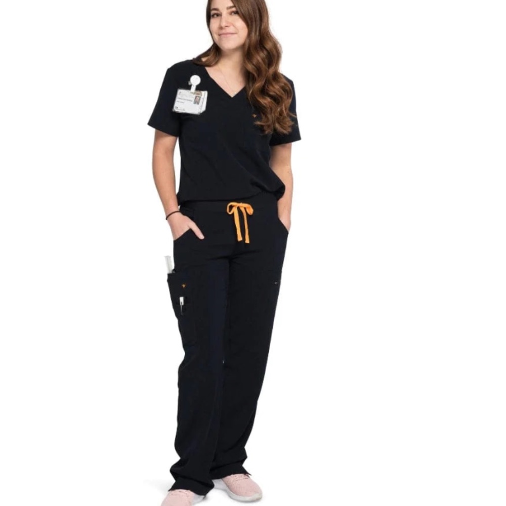 Poppy Scrub Set - Wilder Top and Bodie Pant - Both Sz Small (S)